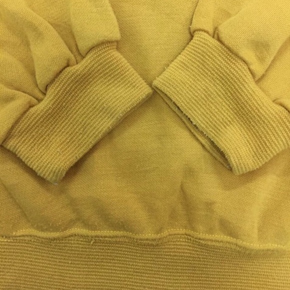 Vintage Chanel crew neck. Yellow. - Picture 3 of 3