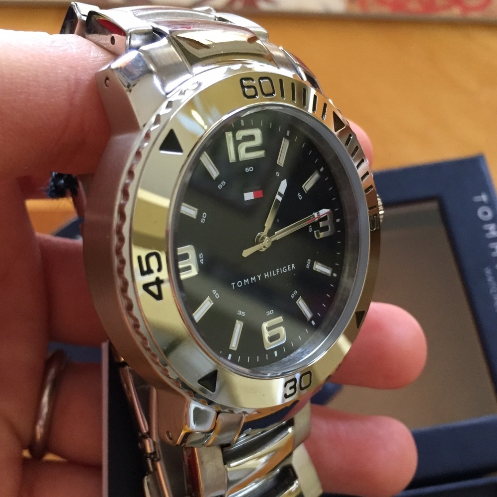 Watch - Picture 4 of 5