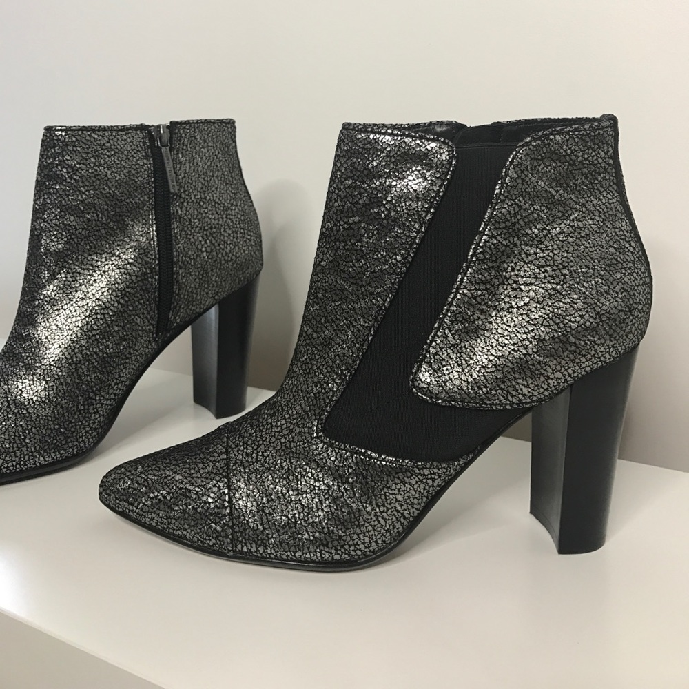 Donald J Pliner Pewter Booties