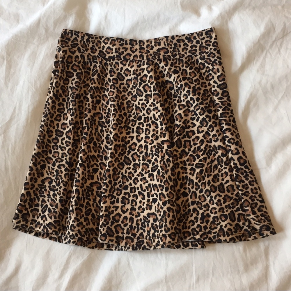 Leopard print skirt