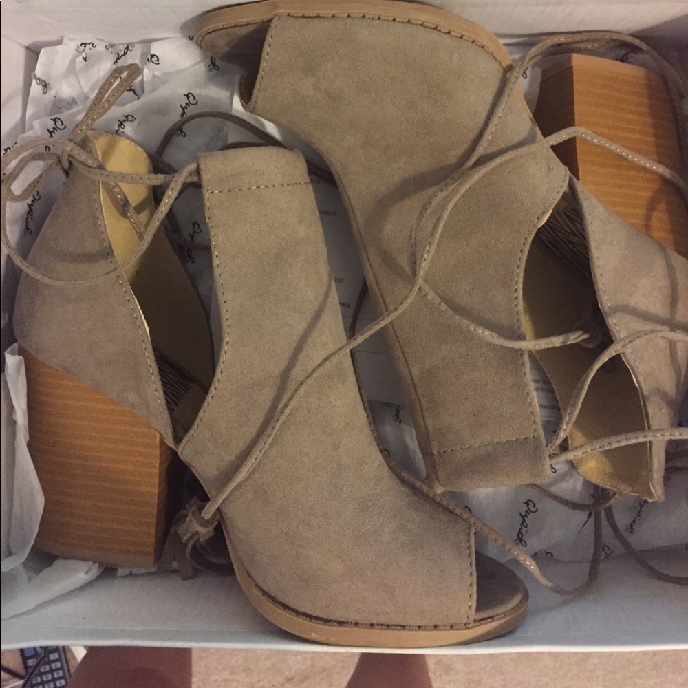 Qupid booties