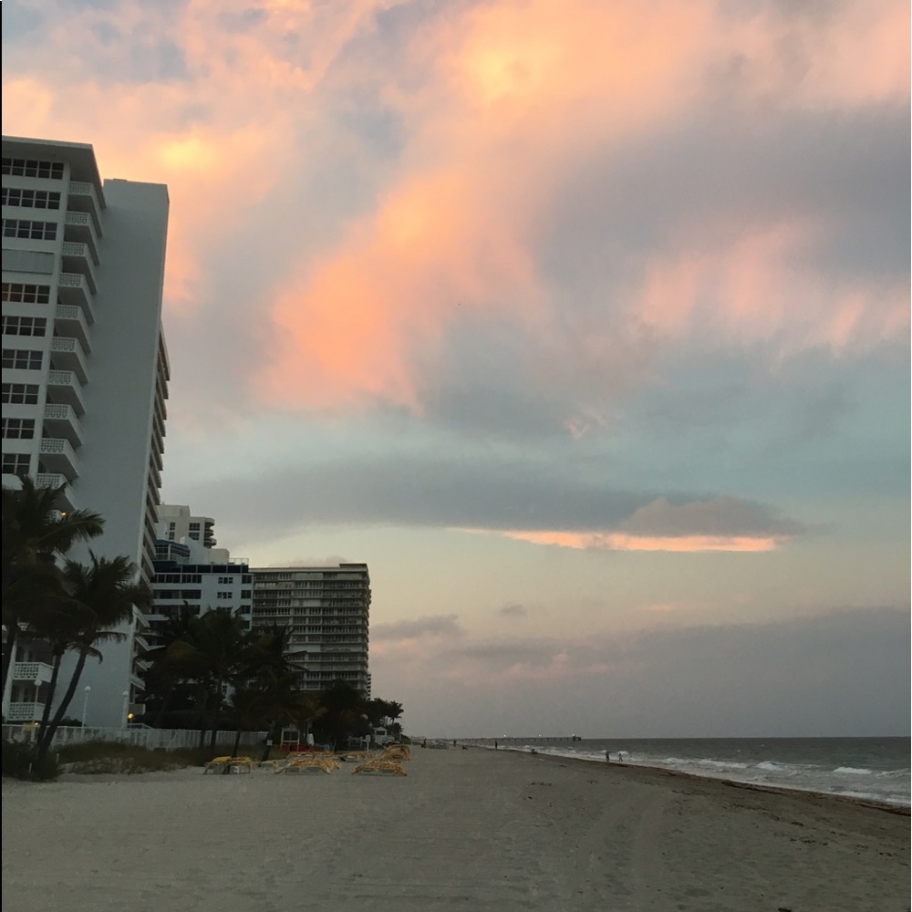 Meet your Posher, Leslie