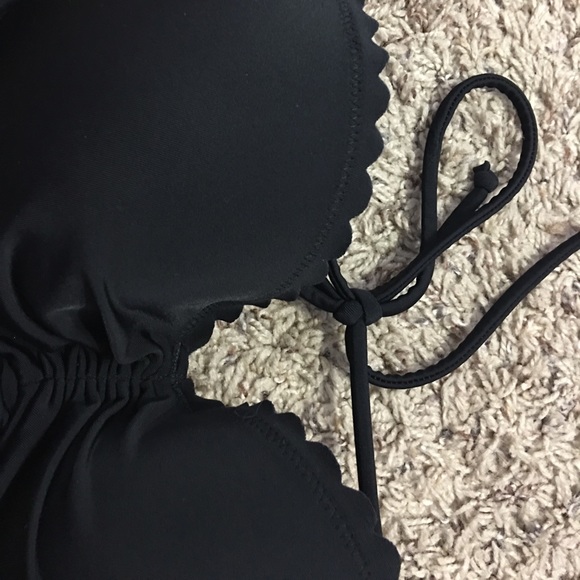 Bathing suit top - Picture 3 of 3