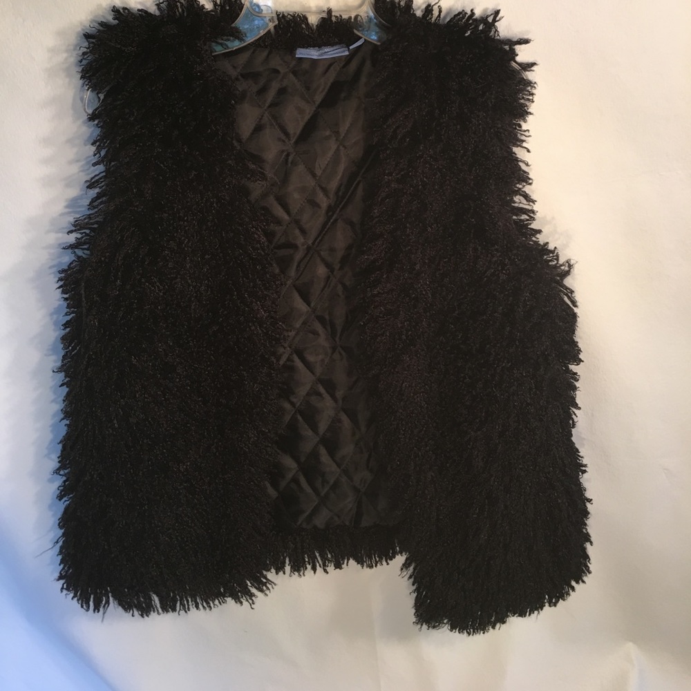 Vera Wang black shag fur vest