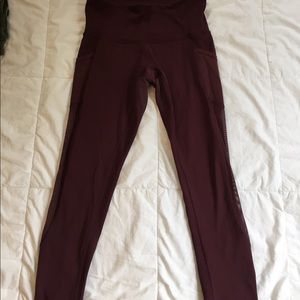 Lululemon || seek the heat crop