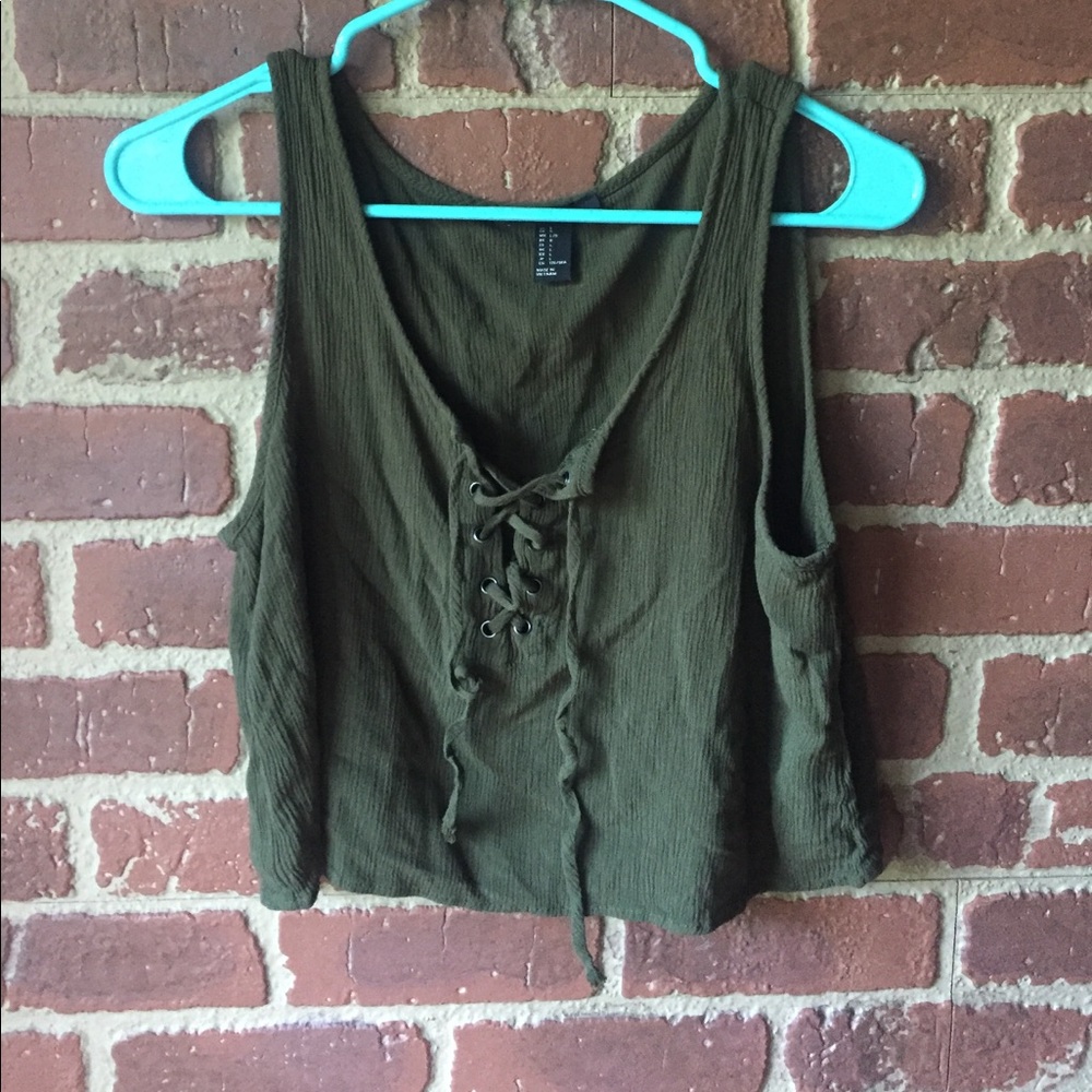 2 for $15...Really cute lace up crop top🌺