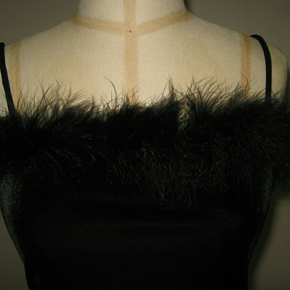 Sexy stretchy shiny top with fake fur size 8