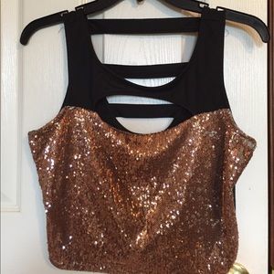 Sequin crop