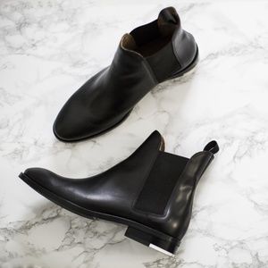 Everlane Modern Chelsea boots