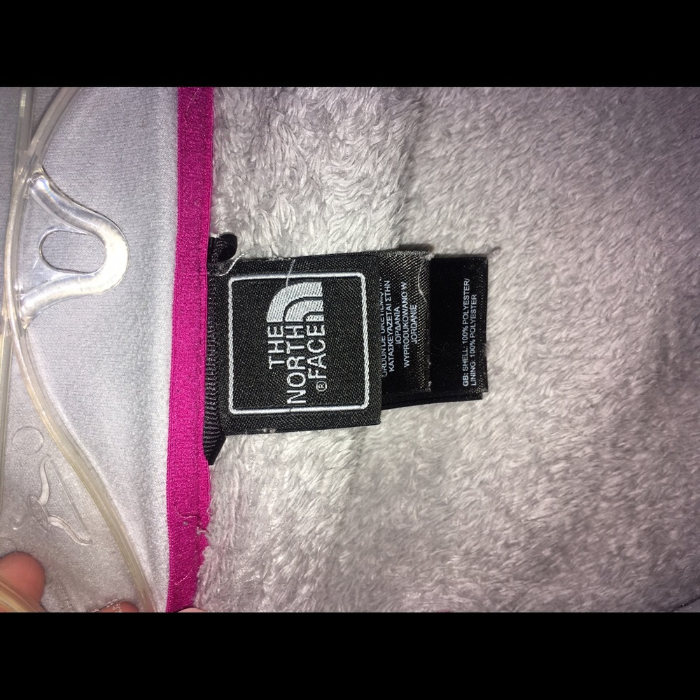 North face jacket - Picture 3 of 3