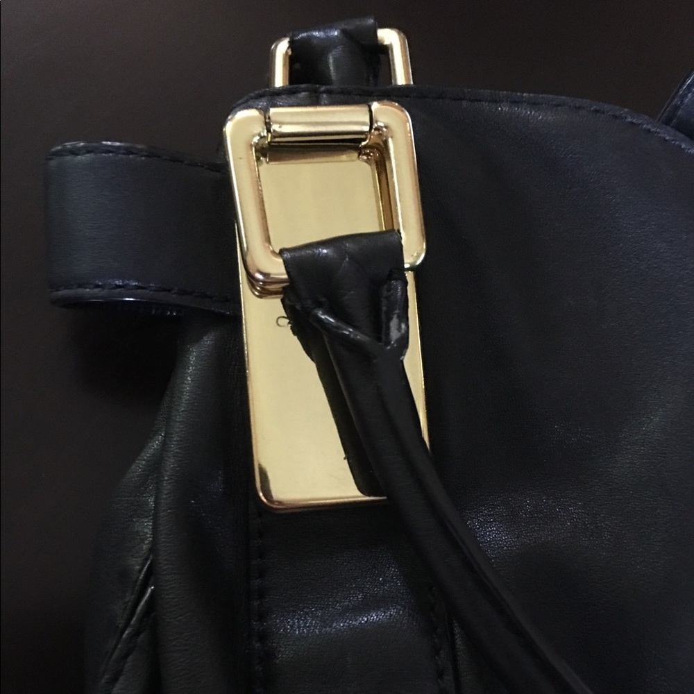 Banana Republic Genuine Leather Purse - Picture 2 of 8