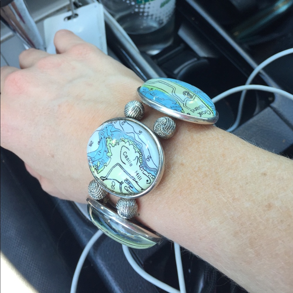 Cute bracelet with Newport, RI landmarks