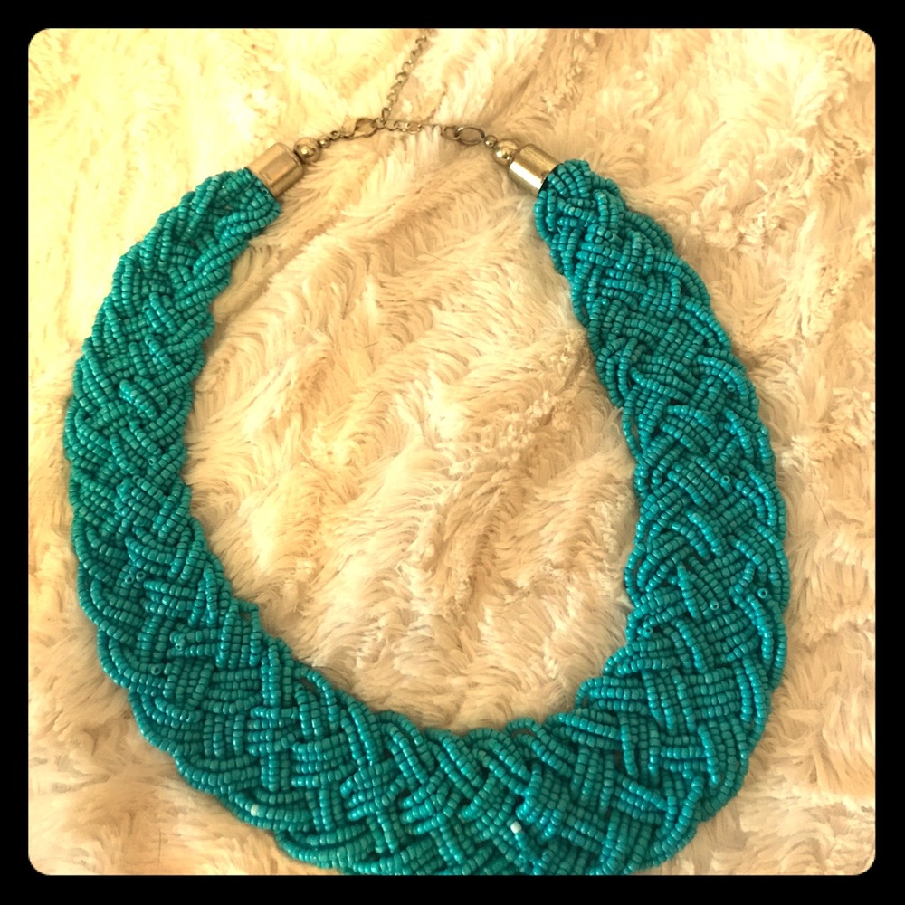 Turquoise beaded necklace!