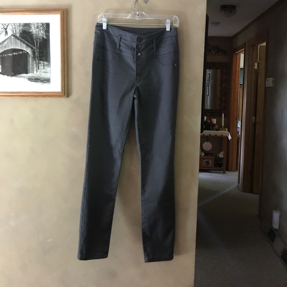 Xhilaration woman's gray stretch skinny jeans 8