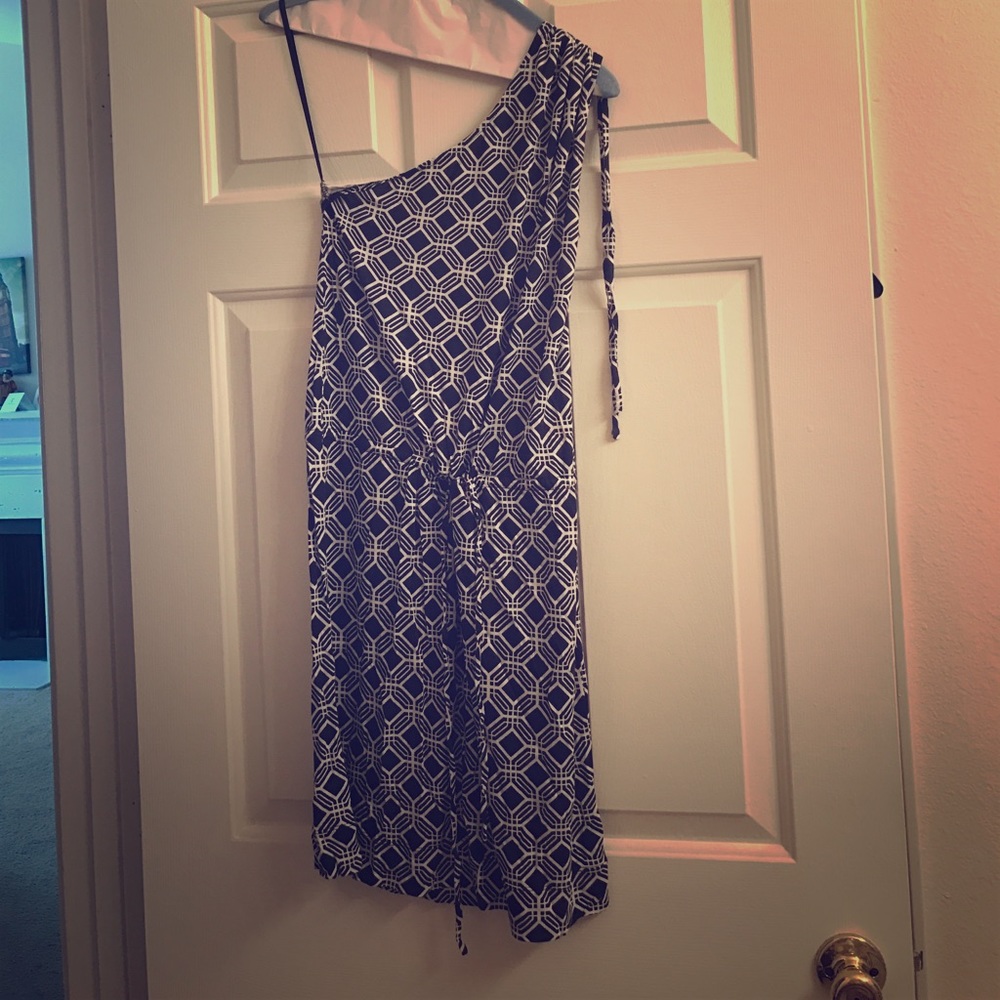 REDUCED Small Navy/White BR One-Shoulder Dress