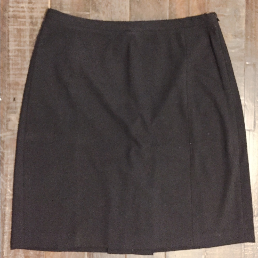 Staple Limited Black Skirt