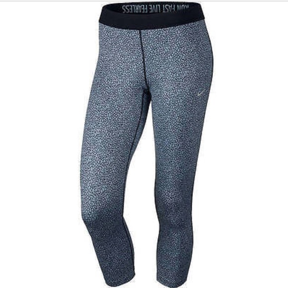 Nike Pants - Cute Nike dri-fit Capri leggings