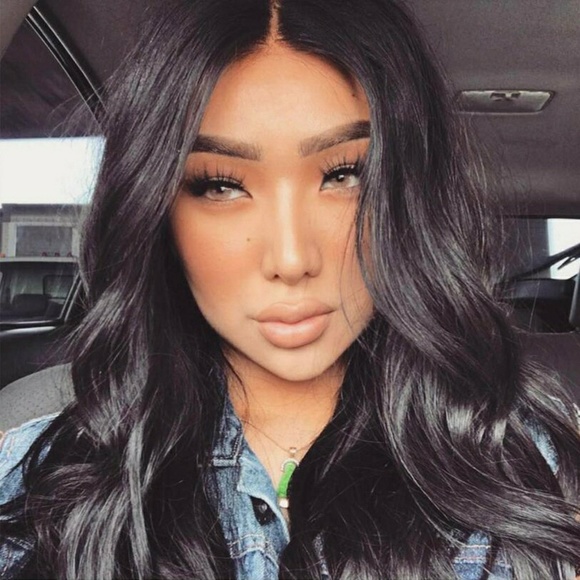 Bodywave Beauty LaceFront Wig 24-28 inches!!