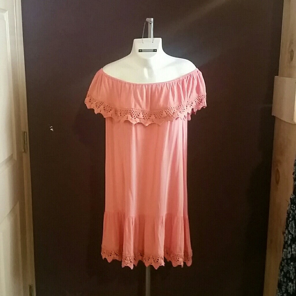 Coral dress size M.