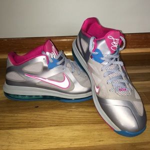 LeBron 9 Low Fireberry Sz. 12.5 Basketball Shoes