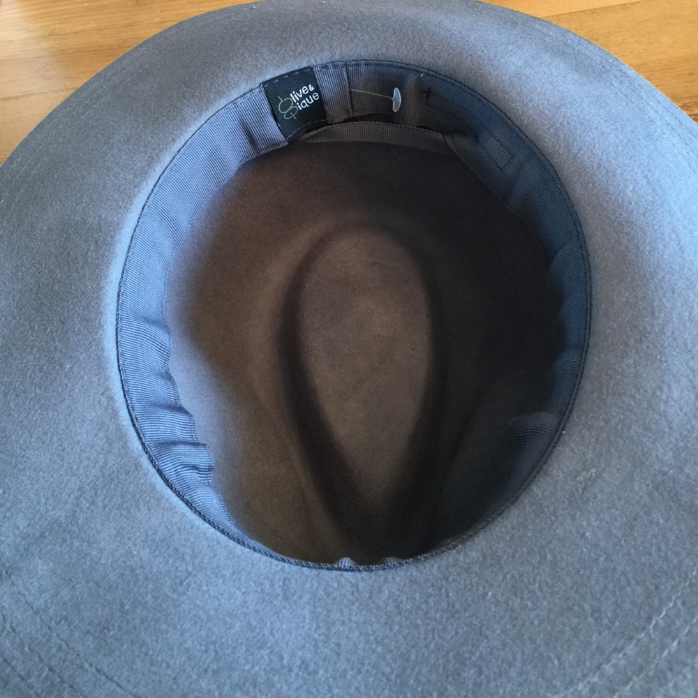 Perfect, versatile hat 👌🏻 - Picture 2 of 3