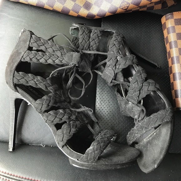 CARLOS lace up, zipper back Sandel heels - Picture 2 of 6