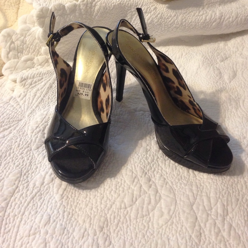 Black comfortable heels