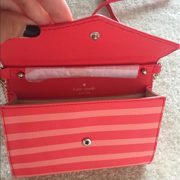 New Kate Spade Crossbag - Picture 4 of 7