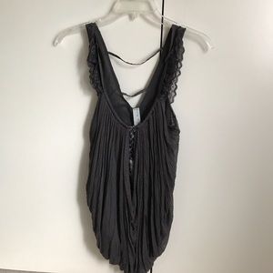 BRAND NEW gray free people top