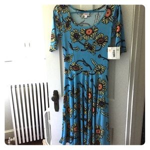 NWT Sunflower LuLaRoe Nicole Dress