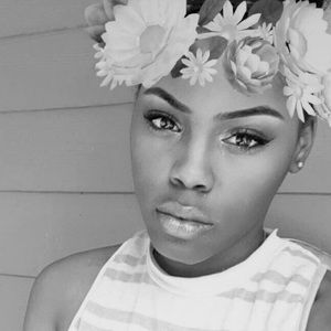 Meet your Posher, Gorgeouss