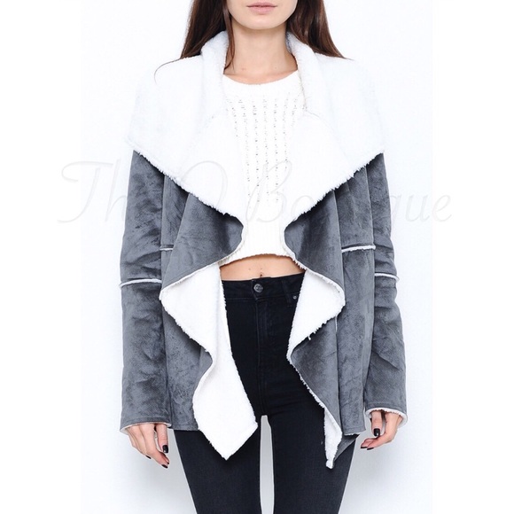 🎉CLEARANCE🎉 Gray Suede Shearling Draped Jacket - Picture 4 of 5