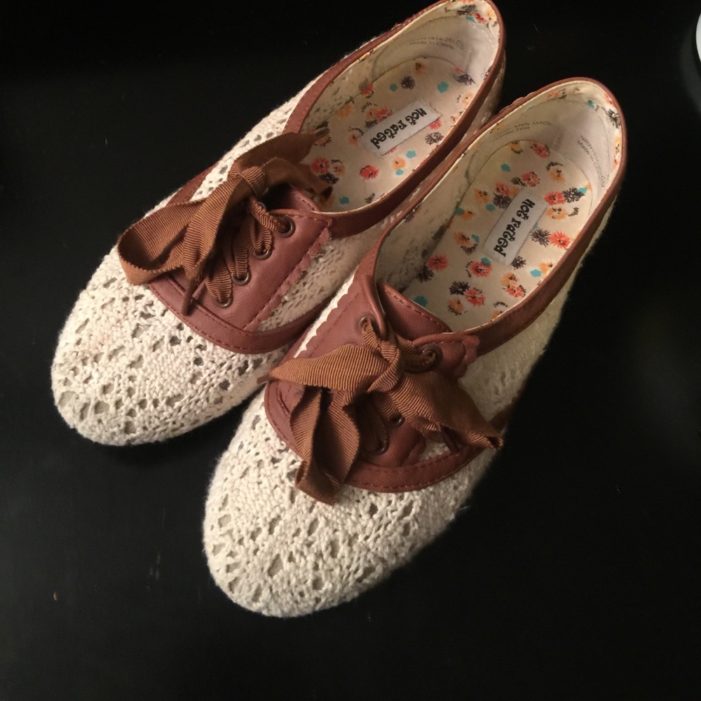 Oxford style flats