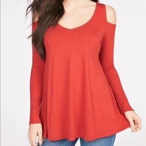 Cold shoulder swing top
