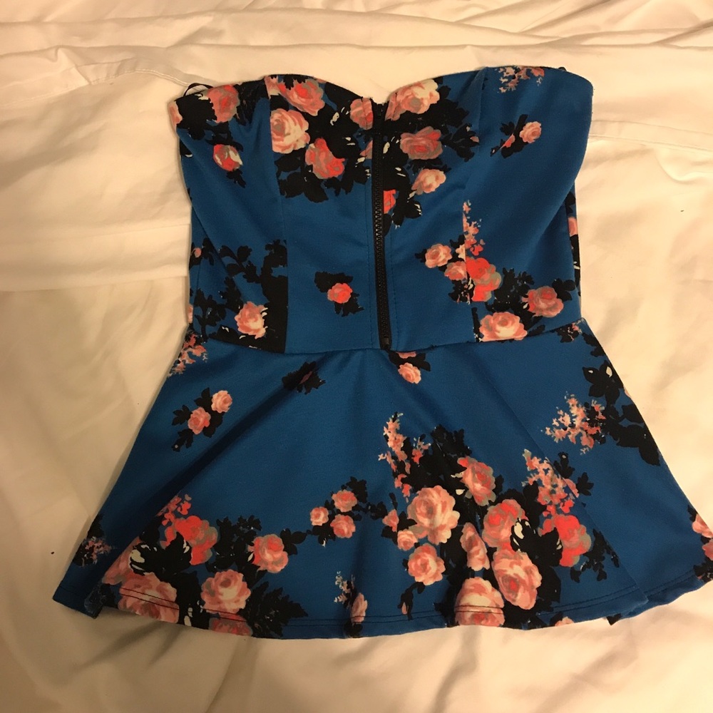 strapless, half zip peplum top