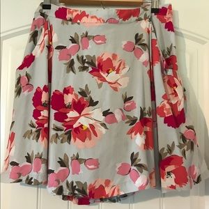 Old Navy Floral Skirt with Pockets