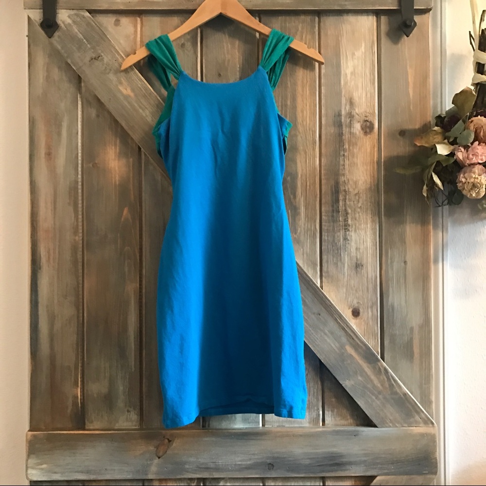 🌿NEW🌿Color Block Mini Dress - Picture 3 of 5