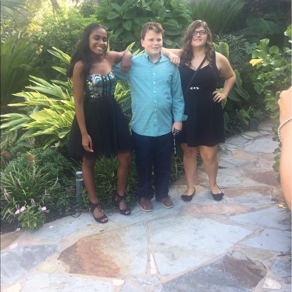 Black sequin dress - Picture 4 of 4