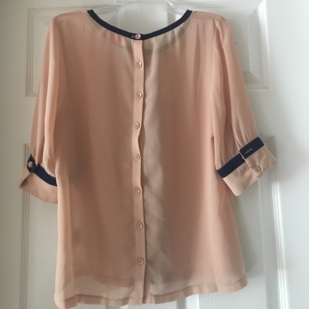 Top - Picture 2 of 2