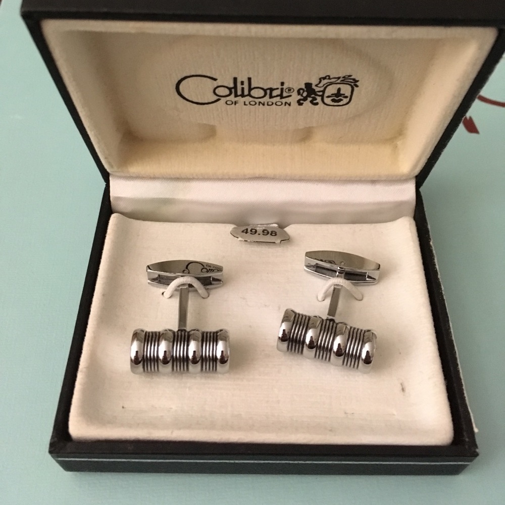 Colibri of London Silvertone cuff links. New.