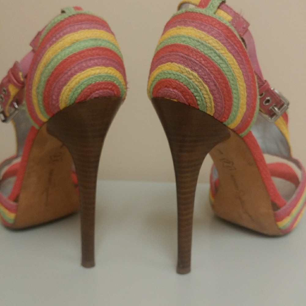Multi-colored Report Signature Heels