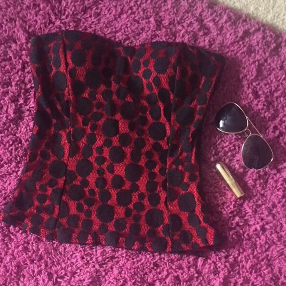 ✨SALE✨Papaya Polka Dot Strapless Top