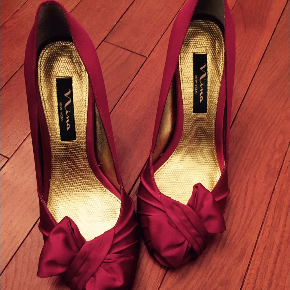 Nina Peep-Toe Fuschia Heels