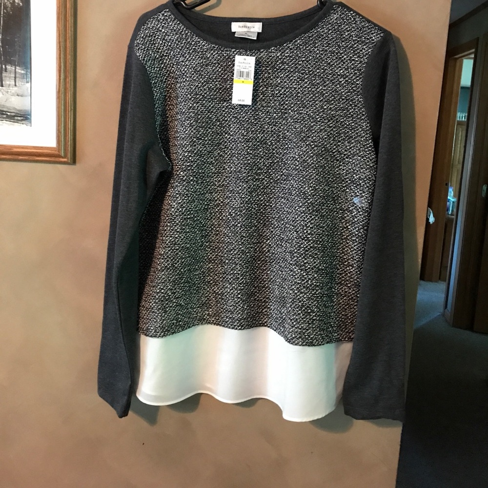 Tunic gray & Ivory Van Heiden new with tags.