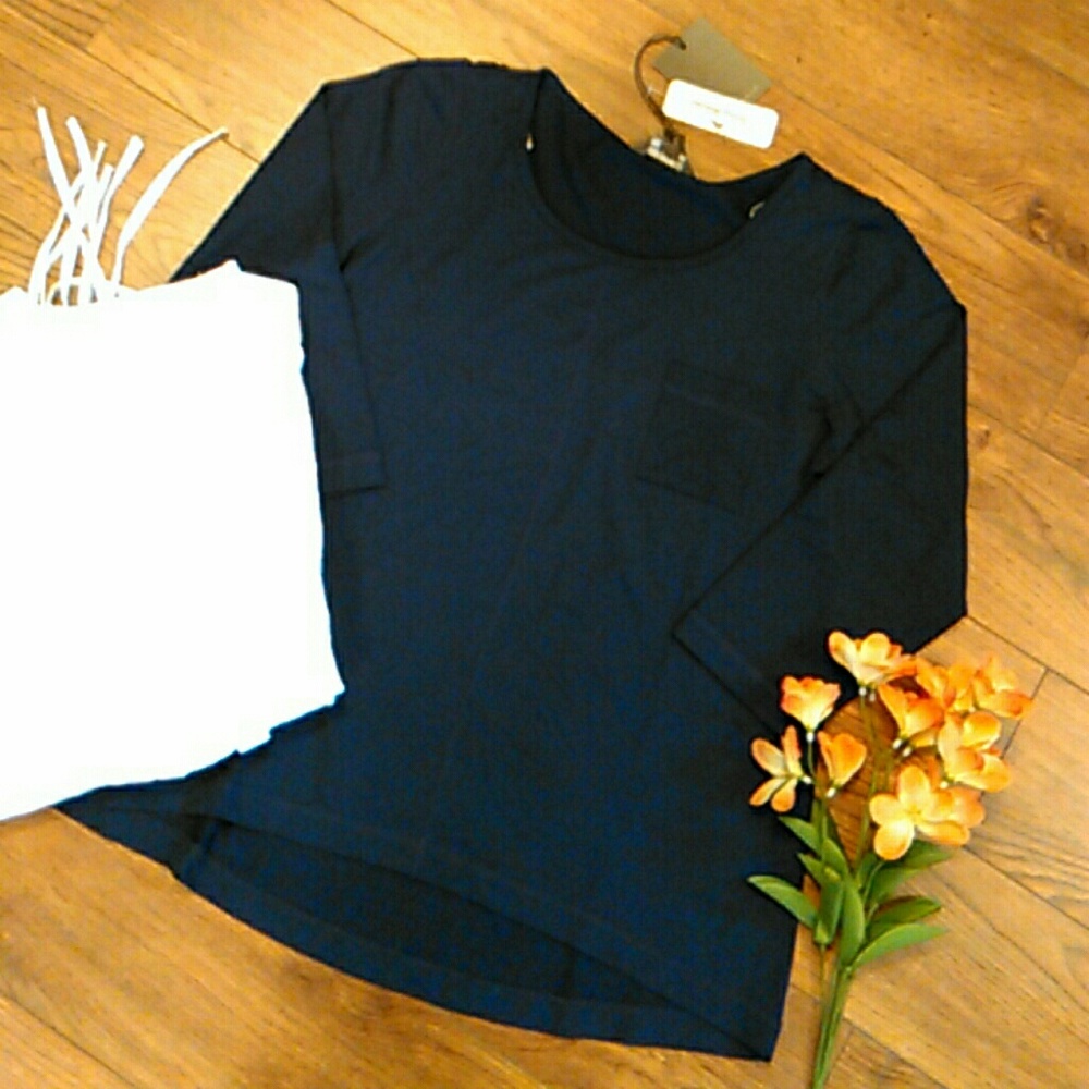 NWT Tommy Bahama Levanto Tee Shirt Size M(8-10)