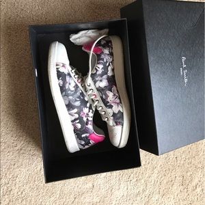 Paul Smith sneakers.
