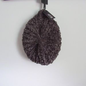 grey shrug beanie