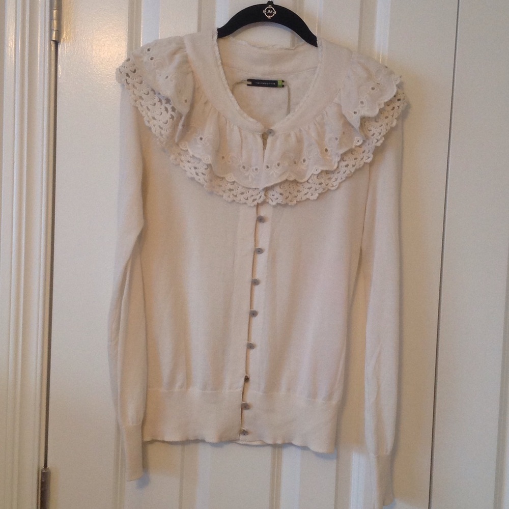 Feminine Leifsdottir Cardigan
