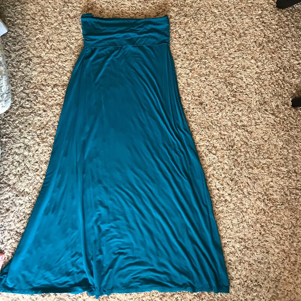 Boutique Maxi skirt