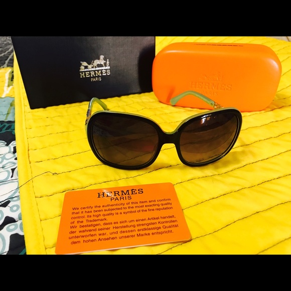 Sunglasses - Picture 3 of 3